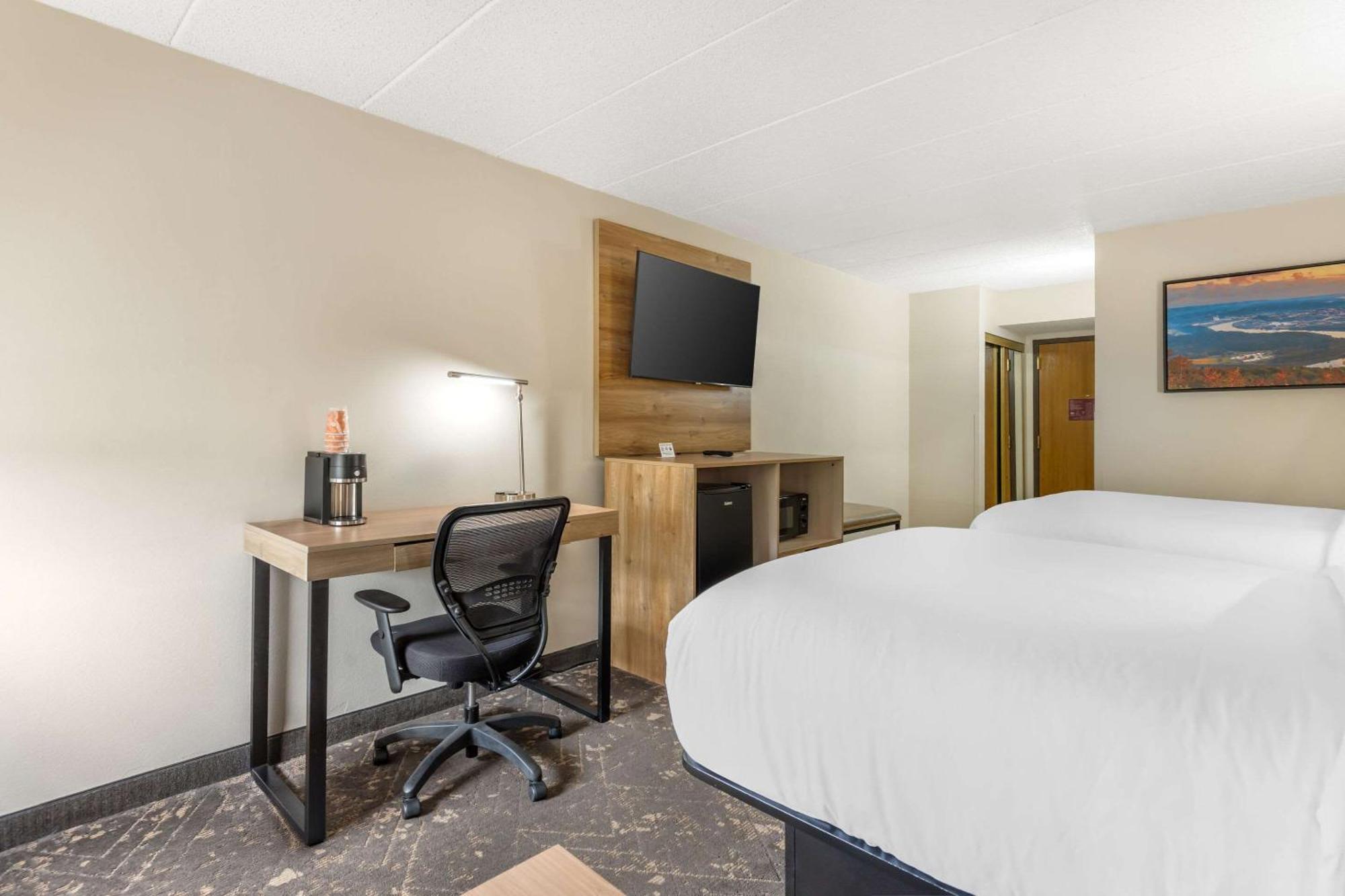 Comfort Inn & Suites Chattanooga-Ист-Ридж Экстерьер фото